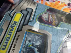 POKEMON Black & White KYUREM Box 2012 SEALED RARE! 4 BW SERIES BOOSTERS INSIDE! - Image 4