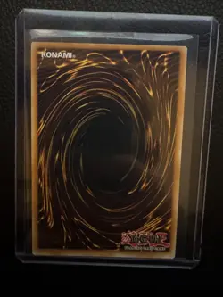 Yugioh BLGG-EN137 Dragon Master Magia (Full Art) - Ultra Rare 1st Edition - Image 2
