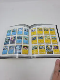 Pokemon Sword & Shield Rebel Clash Players Guide ETB Booklet - Image 3
