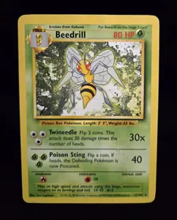 Pokemon TCG - BEEDRILL - 17/102 - RARE - UNLIMITED - BASE SET (1999) - HP/MP - Image 1