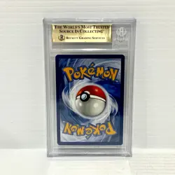 Pikachu TG05/TG30 - Lost Origin - Graded Pokemon Card - BGS 9.5 (PSA 10) - Image 2