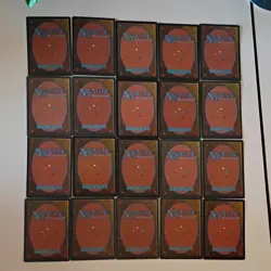 Wizards of the Coast Magic: The Gathering Vintage 4th/5th Ed Mixed Lot 20 - Image 3