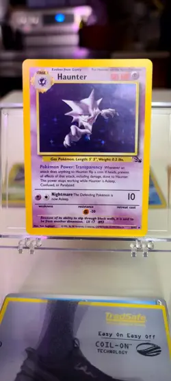 Pokemon Fossil Haunter Holo NM - Image 1