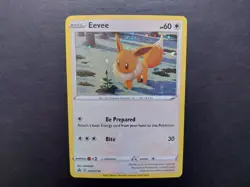 Pokemon - Eevee SWSH190 Holo Promo Sword & Shield - Image 1