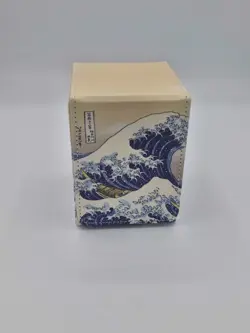 100 Card Great Wave Deck Box for MTG TCG Commander Magnetic Lid - Image 1