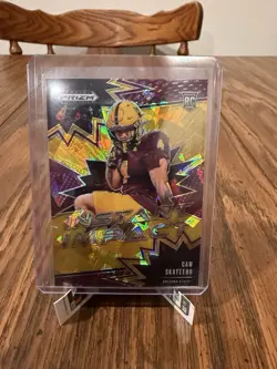 2025 Panini Prizm Draft Picks-Instant Impact Cam Skattebo#II-CSO Gold Ice (RC) - Image 1