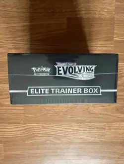 Pokemon TCG Evolving Skies Elite Trainer Box New & Sealed - Image 3
