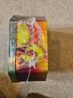 SEALED Elemental Power Tin Vaporeon GX with 4 packs | Pokemon TCG - Image 2