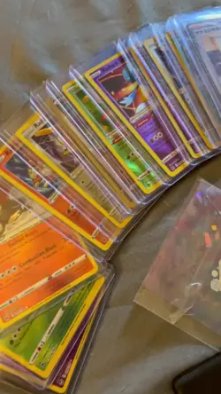 SELLING MY POKEMON/YUGIOH CARD COLLECTION VINTAGE AND MODERN TONS ON HOLOS - Image 2