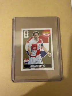 Rare GOLD Luka Modric Parallel Extra Sticker Panini FIFA World Cup 2026 - Image 1
