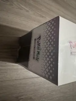 Pokemon Prismatic Evolutions Elite Trainer Box ETB New, Sealed, In Hand - Image 2