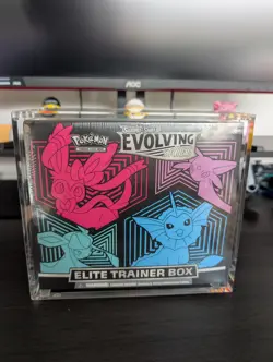 Pokemon TCG Evolving Skies Elite Trainer Box New Sealed Acrylic Case Included - Image 1