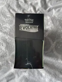 Pokemon TCG: Evolving Skies Pokemon Center Elite Trainer Box ETB New / Sealed - Image 3