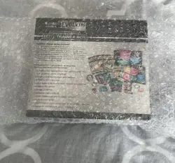 Pokemon TCG: Evolving Skies Pokemon Center Elite Trainer Box ETB New / Sealed - Image 5