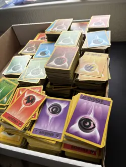 4000 x Vintage Pokemon Cards Energy WOTC Base Set - Image 2