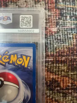 Pokemon Charizard Base Set ITALIAN Holo Rare #4 PSA 2 - Image 4