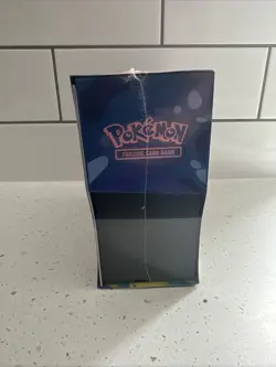 Chaos Rising Pokemon Center PKC ETB MINT CONDITION - BRAND NEW+SEALED - Image 2
