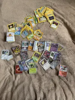 100+ Pokemon Card Lot Vintage + Japanese Holos V/VSTAR Full Arts Rare Mixed - Image 3