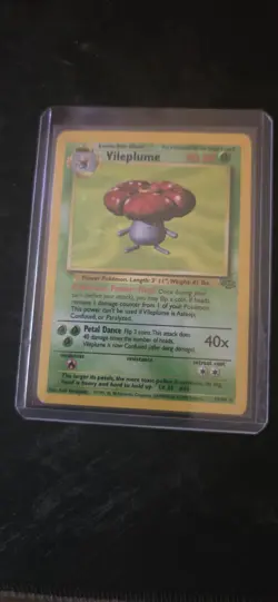 1999 Pokemon Jungle Vileplume Holo 15/64 WOTC MP Vintage - Image 1