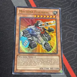 Yugioh! Machina Fortress - SDMM-EN001 - Ultra Rare - Unlimited Edition - Image 2