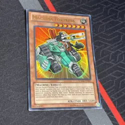 Yugioh! Machina Fortress - SDMM-EN001 - Ultra Rare - Unlimited Edition - Image 5