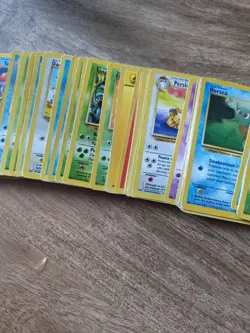 Pokemon WOTC Vintage Bulk Joblot 100 Ish Cards - Image 2