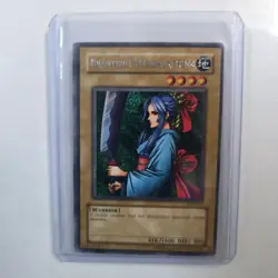 Konami Yu-Gi-Oh! TCG Beautiful Headhuntress TP2-011 TP2 Rare Foil, English - Image 1