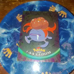1999 Pokemon Topps #44 Gloom Holo - Image 1