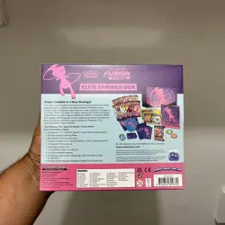 Pokemon TCG: Sword & Shield Fusion Strike Elite Trainer Box ETB Brand New Sealed 820650809330 - Image 2