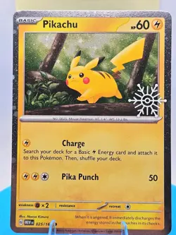 Pikachu ⚡ 025/165 Pokemon ❄ Holiday Calendar Snowflake Stamp Holo NM TCG Card - Image 3