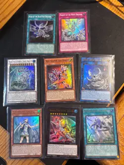 Blue-Eyes White Destiny - Structure Deck - Holos - NM - 8 Card Set - Image 1