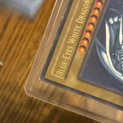 Konami Yu-Gi-Oh! TCG Blue-Eyes White Dragon SDK-001 Ultra Rare Foil 1st Ed EN - Image 5
