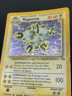 Magneton 11/62 Holo Rare Unlimited Card WotC Pokemon Fossil - Image 3
