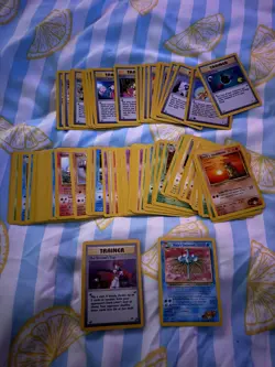 Vintage Pokemon Cards Gym Heroes 90 Cards Good Condition 2 x holos - Image 2