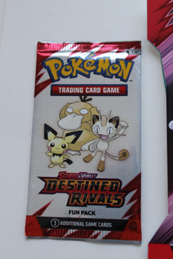 POKEMON DESTINED RIVALS 1 BOOSTER PACK AND 2 FUN PACKS SEALED - Image 2