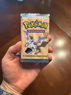 1999 Pokemon Fossil Sealed Heavy Booster Pack – Aerodactyl Artwork – WOTC - Image 2
