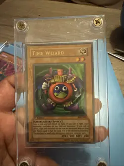 Time Wizard MRD-065 Metal Raiders 1st Edition Ultra Rare YU-GI-OH - Image 1