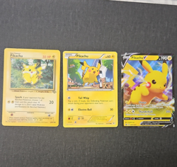 Pokemon TCG Pikachu 3-Card Lot Base Set 58/102 + Pikachu V SWSH061 Holo - Image 1