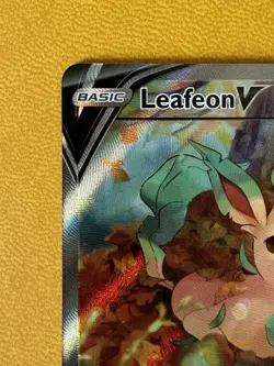 Leafeon V Alt Full Art Holo Ultra Rare Evolving Skies 167/203 English - Image 2