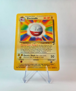 Electrode 025/130 Pokemon Base Set 2 Non-Holo Rare Damaged 2000 - Image 1