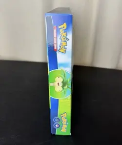 Pokemon TCG Pokemon Go Alolan Exeggutor V Box Booster Sealed - Image 3