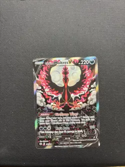 Galarian Moltres V 177/198 Chilling Reign Alternate Art Rare Pokemon Card NM-M - Image 1
