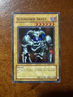 Summoned Skull DB1-EN142 Dark Beginning 1 Unlimited NM/MINT!!! (Yu-Gi-Oh cards) - Image 1