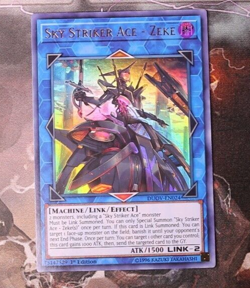Yu-Gi-Oh TCG Sky Striker Ace - Zeke DUOV-EN024 Ultra Rare Near Mint - Image 1