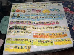 Massive Lot Of Pokemon Trading Cards 100+ Read Description. - Image 4