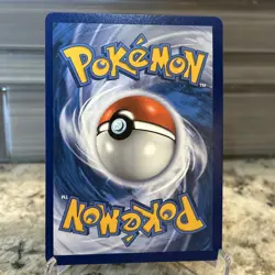 Sylveon VMAX Evolving Skies Card 075/203 Near Mint Condition - Image 2