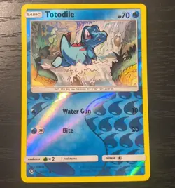 Pokemon Shining Legends Totodile Reverse Holo Common Card 18/73 LP - Image 1