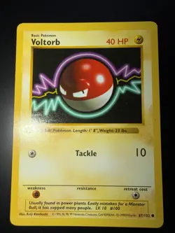 Wizards of the Coast Pokemon TCG Base Voltorb 67/102 1st Edition, NM Shadowless - Image 1