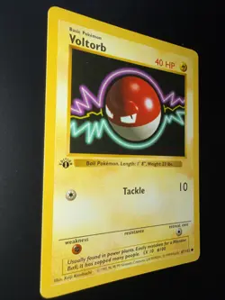 Wizards of the Coast Pokemon TCG Base Voltorb 67/102 1st Edition, NM Shadowless - Image 2