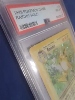 —Raichu #14 1999 Pokemon Game— Holo PSA 8 - Image 2